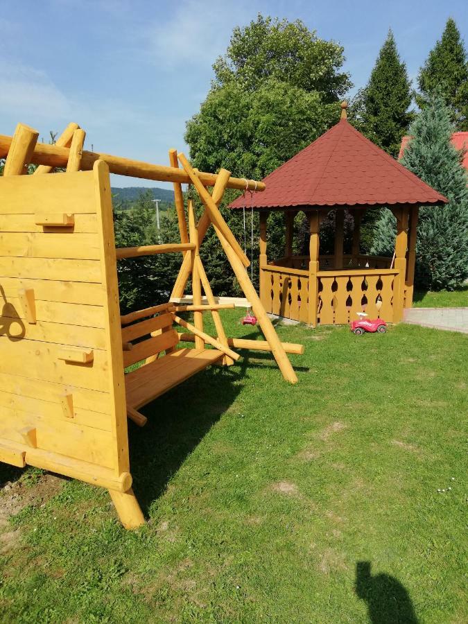שארנה Domek Pod Swierkami מראה חיצוני תמונה